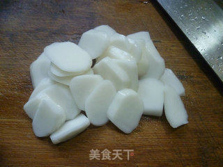 青椒肉丝年糕炒面的做法步骤：2
