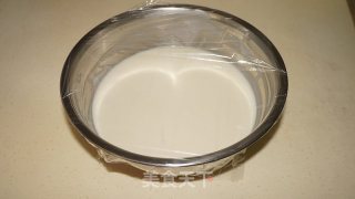 紫薯玫瑰冰皮月饼的做法步骤：5