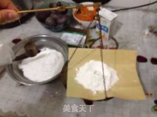 蔓越莓冰皮月饼的做法步骤：1