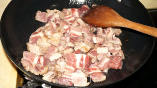 美味红烧肉的做法步骤：4