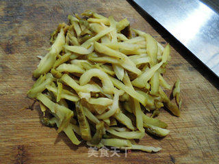肉末炒榨菜的做法步骤：3