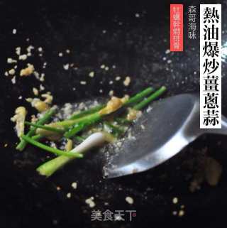 蚝干焖排骨的做法步骤：2