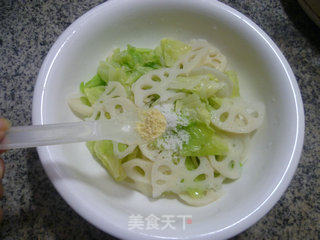 莲藕拌圆白菜的做法步骤：8
