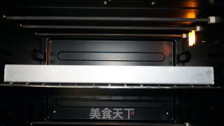 广式白豆沙蔓越莓月饼的做法步骤：15