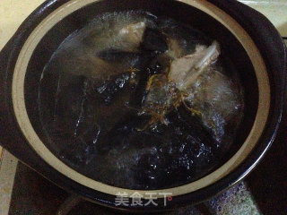 淮山猪骨灵芝汤的做法步骤：6
