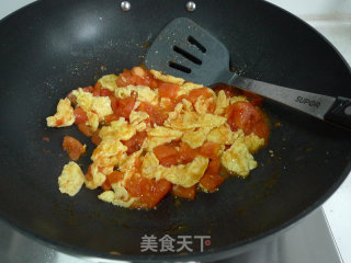 番茄炒鸡蛋（拌饭版）的做法步骤：10