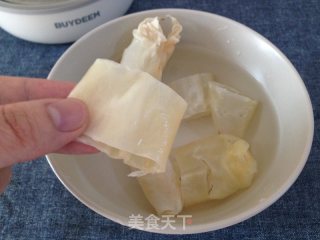 虫草花花胶汤的做法步骤：2