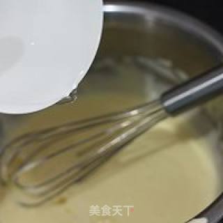 越来越得心应手的蛋糕--蛋糕卷的做法步骤：4