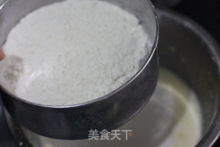越来越得心应手的蛋糕--蛋糕卷的做法步骤：5