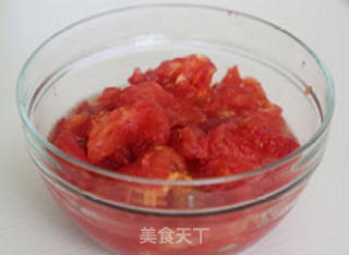 西红柿炖牛腩-酸甜爽口，滋味浓厚的做法步骤：3