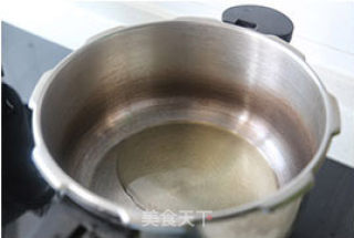 西红柿炖牛腩-酸甜爽口，滋味浓厚的做法步骤：11