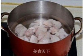 黄豆烧猪蹄的做法步骤：3