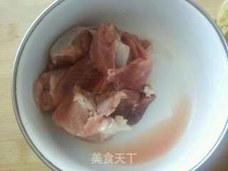玉米面酸菜团子的做法步骤：5