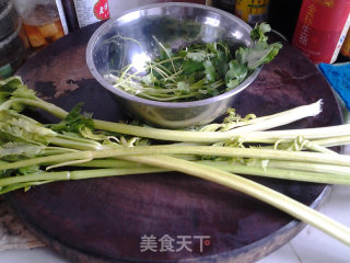 秘制清新带鱼的做法步骤：1