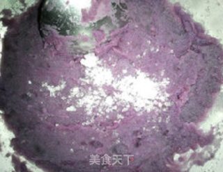 奶冻紫薯月饼的做法步骤：2