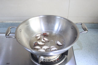 青椒炒腰花的做法步骤：8