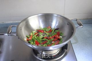 青椒炒腰花的做法步骤：13