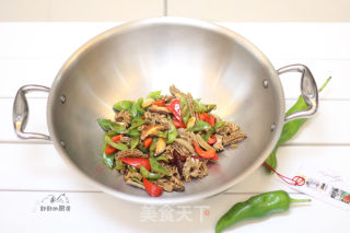 青椒炒腰花的做法步骤：15