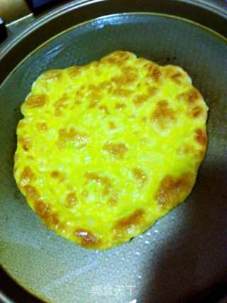 自制电饼铛包菜鸡蛋饼的做法步骤：5