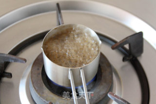 一罐啤酒第一波：【黑啤夹馅硬质面包】的做法步骤：1