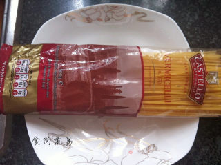 肉酱意大利面的做法步骤：1