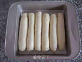 【芝麻小排包】--- 做一次就已爱上的面包的做法步骤：9