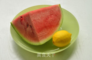 西瓜冰沙的做法步骤：1