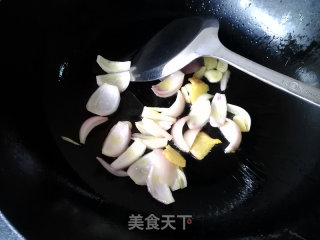 咖喱土豆鸡块的做法步骤：4