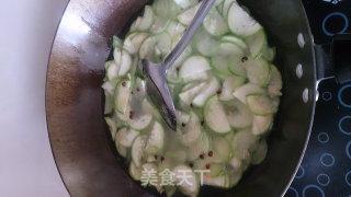 丝瓜汤的做法步骤：5