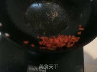 五彩培根炒饭的做法步骤：3
