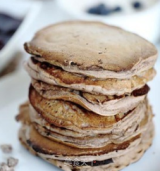 樱桃蓝莓朱古力PANCAKE的做法步骤：3