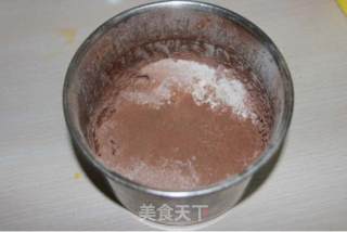 【番茄配方】巧克力方块夹心—— 香甜微苦，奶油霜夹心饰面的小蛋糕的做法步骤：6
