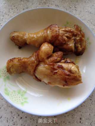 红烧鸡腿的做法步骤：3