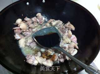 姜母鸭的做法步骤：3