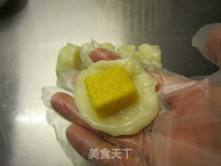 芒果糯米糍的做法步骤：12