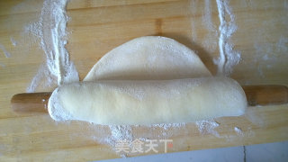 手擀面的做法步骤：2