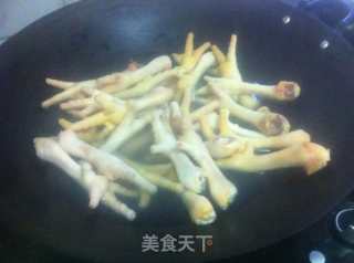 自制泡椒鸡爪的做法步骤：4