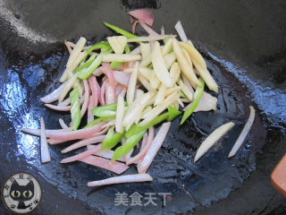 香梨烩牛柳的做法步骤：3