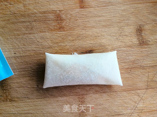 虾仁沙拉春卷的做法步骤：7