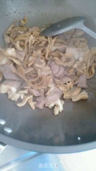 竹笋干炒瘦肉的做法步骤：4