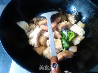咸鱼烧肉的做法步骤：8
