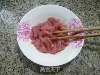 瘦肉丝羊尾笋炒带豆的做法步骤：6