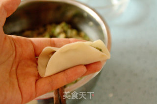 鲜虾猪肉芹菜饺子的做法步骤：18