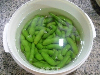 香糟毛豆茭白的做法步骤：7