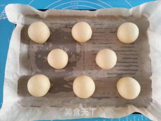 酥皮红豆沙面包的做法步骤：7