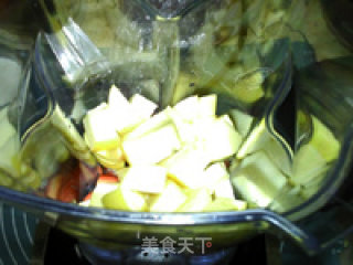 胡萝卜苹果蜜奶饮的做法步骤：7