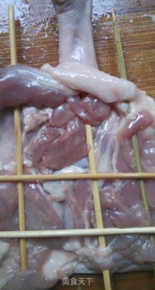 香烤大鸭腿的做法步骤：5