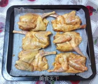 烤乳鸽的做法步骤：2