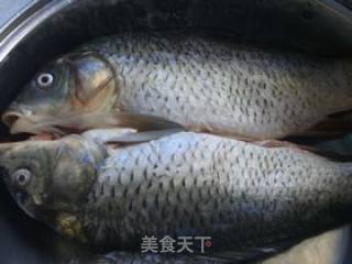 黄河醋鱼的做法步骤：1