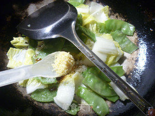 扁豆炒白菜芯的做法步骤：11